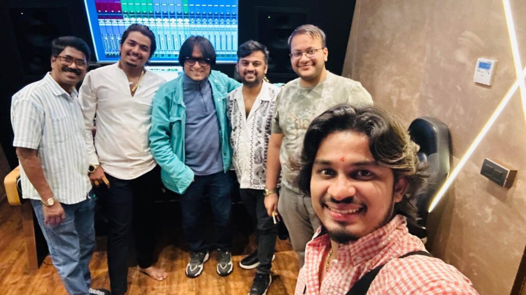 Harsshit Abhiraj at Studio 504 (4)