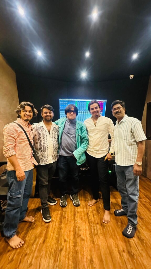 Harsshit Abhiraj at Studio 504 (5)