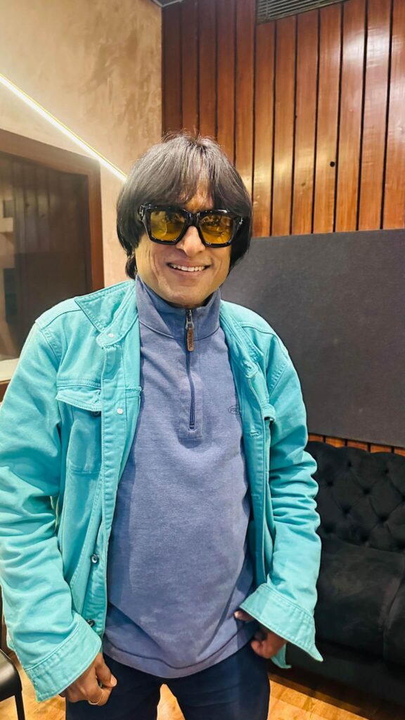 Harsshit Abhiraj at Studio 504 (6)